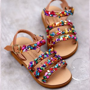 Βότσαλα & Στρας