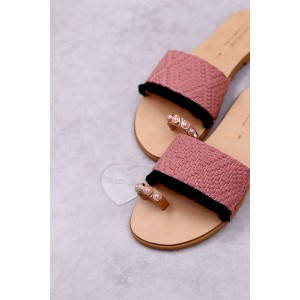 7014 Naelia Γυναικεία δερμάτινα σανδάλια.