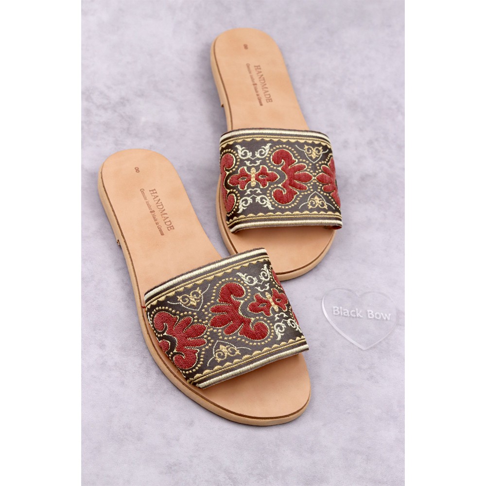 6073 Tambala Γυναικεία δερμάτινα σανδάλια.