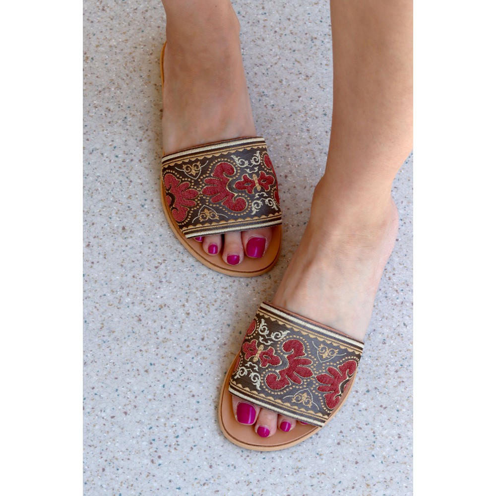 6073 Tambala Γυναικεία δερμάτινα σανδάλια.