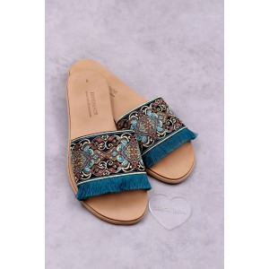 6074 BohoPetr Γυναικεία δερμάτινα σανδάλια.