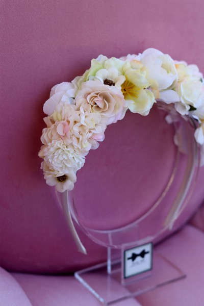 STE1984 Cassia, Χειροποίητη στέκα για τα μαλλιά με λουλούδια. 