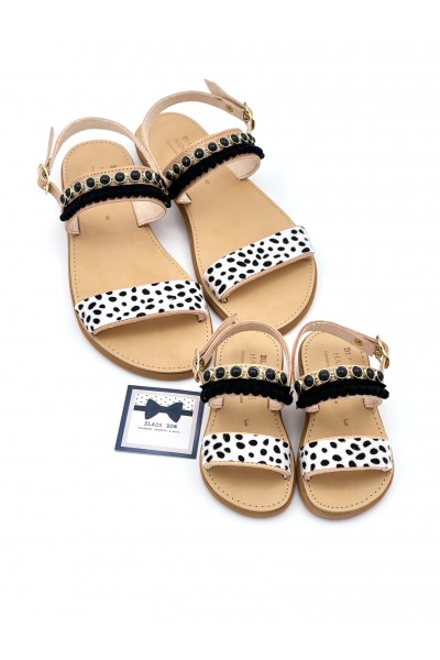 1023-1 Dalmatian Γυναικεία δερμάτινα σανδάλια. 