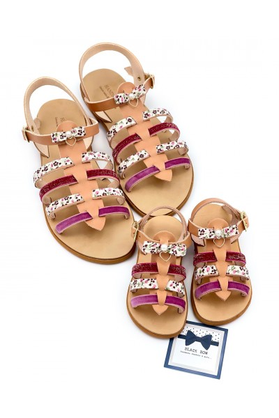 1079-1 Brooke Γυναικεία δερμάτινα σανδάλια. 