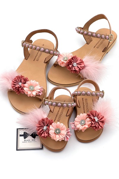 3135-1 Noa Γυναικεία δερμάτινα ή ανατομικά σανδάλια. 