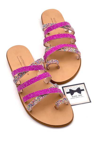 3139 Spitz Γυναικεία δερμάτινα σανδάλια.