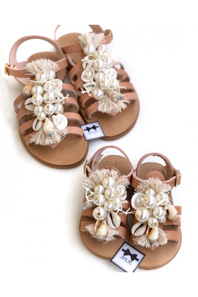 0600-1 Charlie Γυναικεία δερμάτινα σανδάλια. (Έρμης)