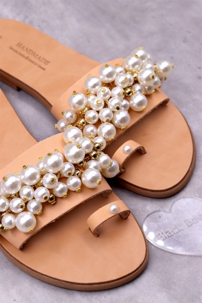 0646-5 Perla Γυναικεία δερμάτινα σανδάλια. (Παντοφ)